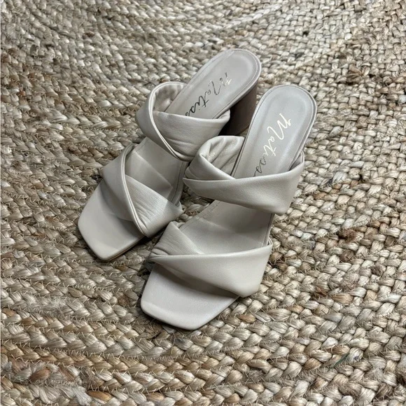 Matisse Cream Block Heel Sandals - Picture 4 of 5